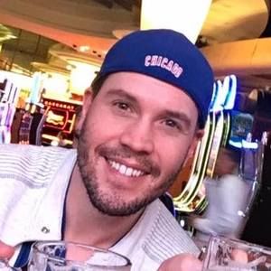 Meet your Posher, Jonathan